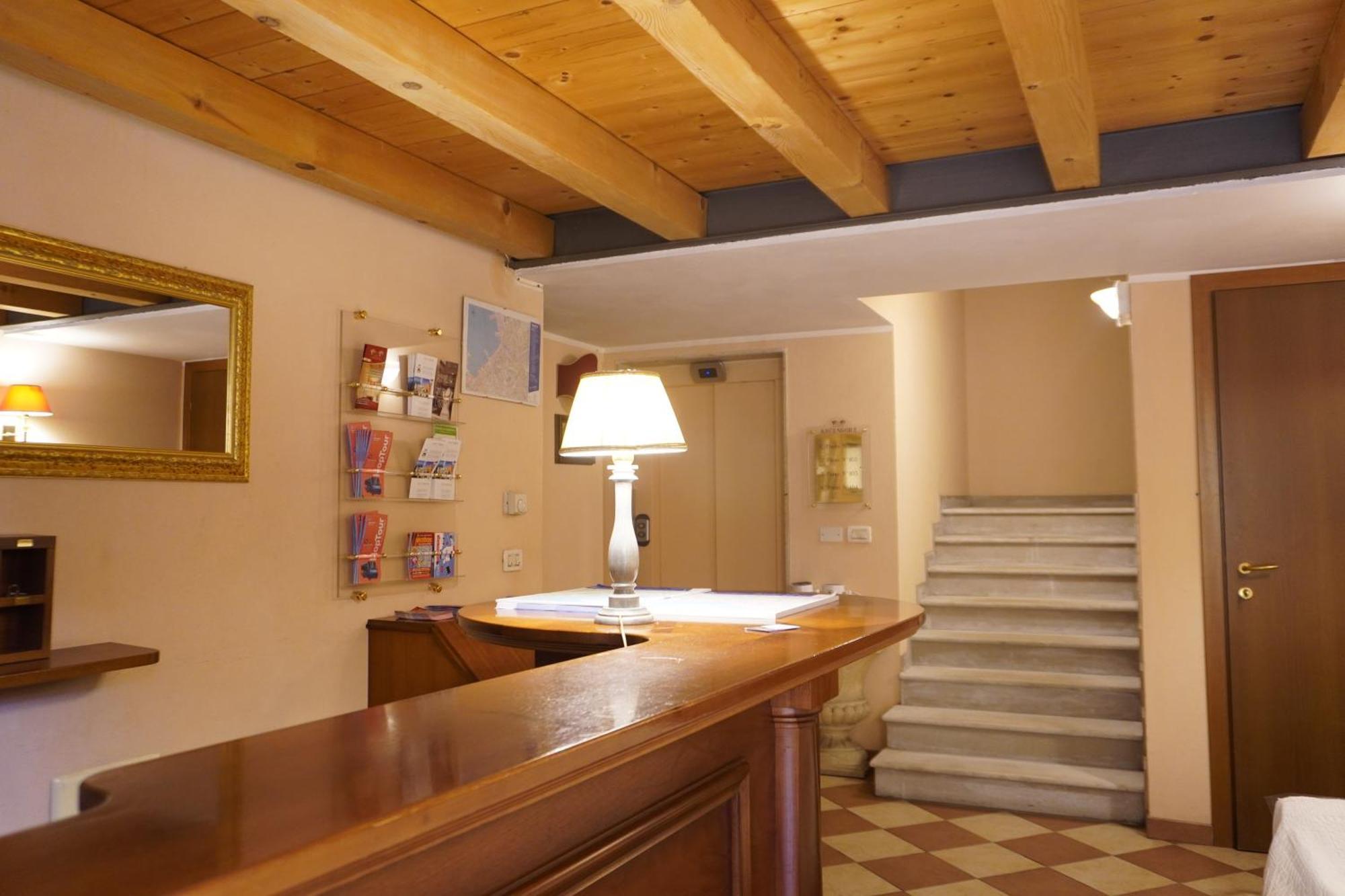 Trauner Rooms Collection Trieste Exterior foto